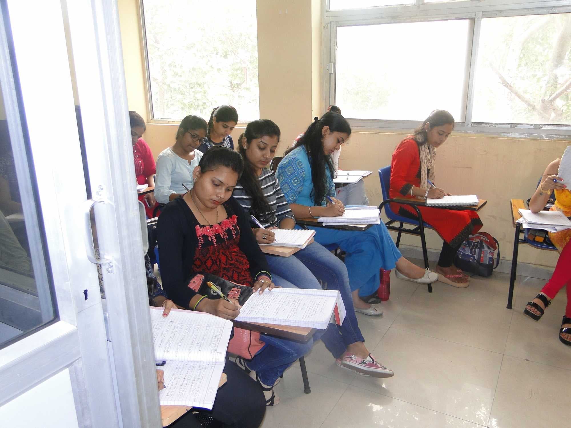 Gate Mathematics NET JRF/ IIT JAM / GATE MATHS COACHING photo 1